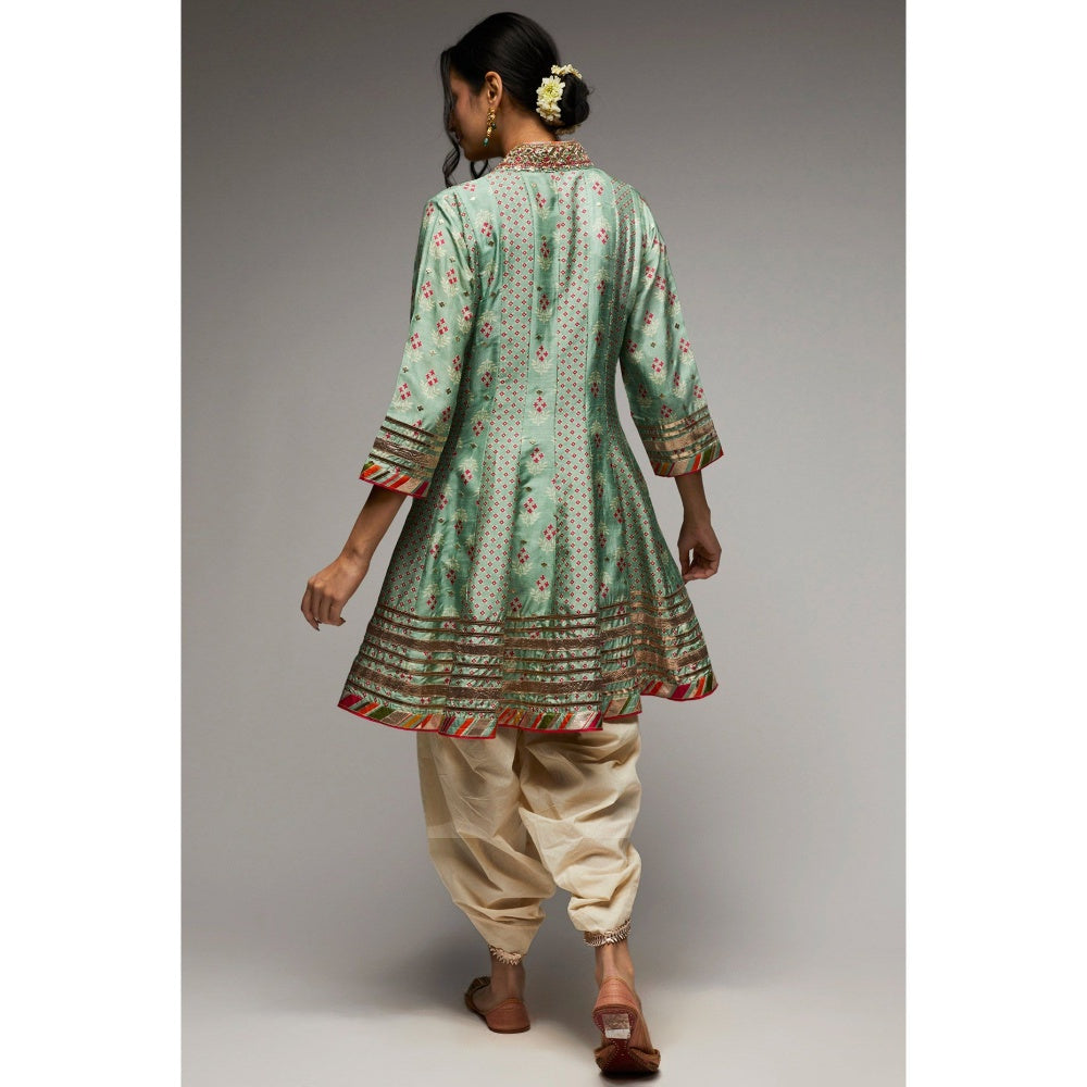 Gopi Vaid Green Tilla Dhoti (Set of 2)