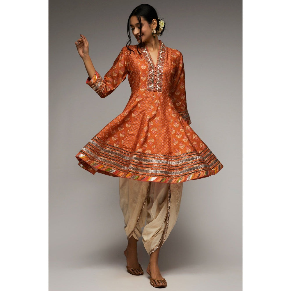Gopi Vaid Orange Tilla Dhoti (Set of 2)