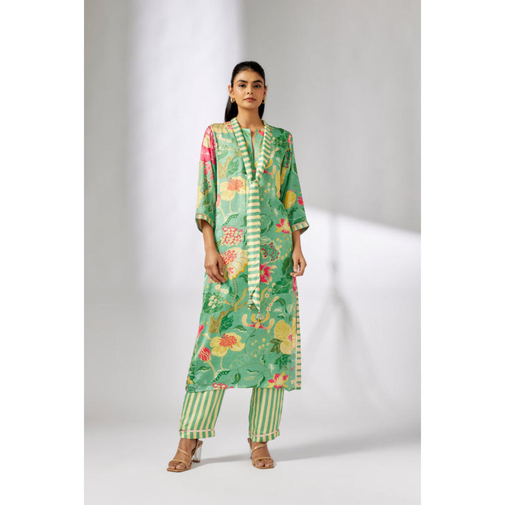 Gopi Vaid Lily Scarf Tunic set