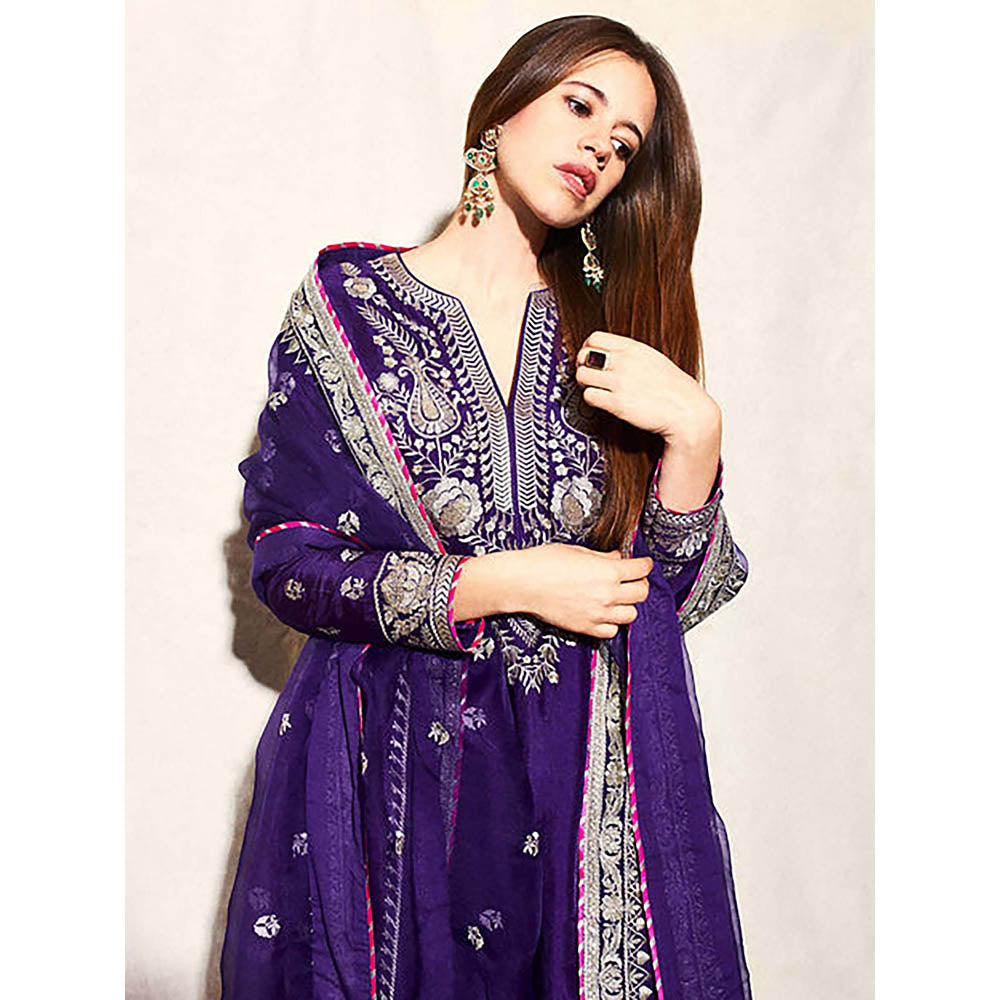 Gopi Vaid Amaya Palazzo Set-Kalki Koechlin