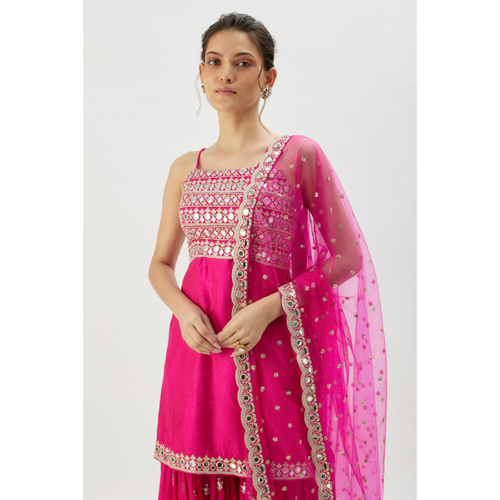 Gopi Vaid Kiah Sharara Set