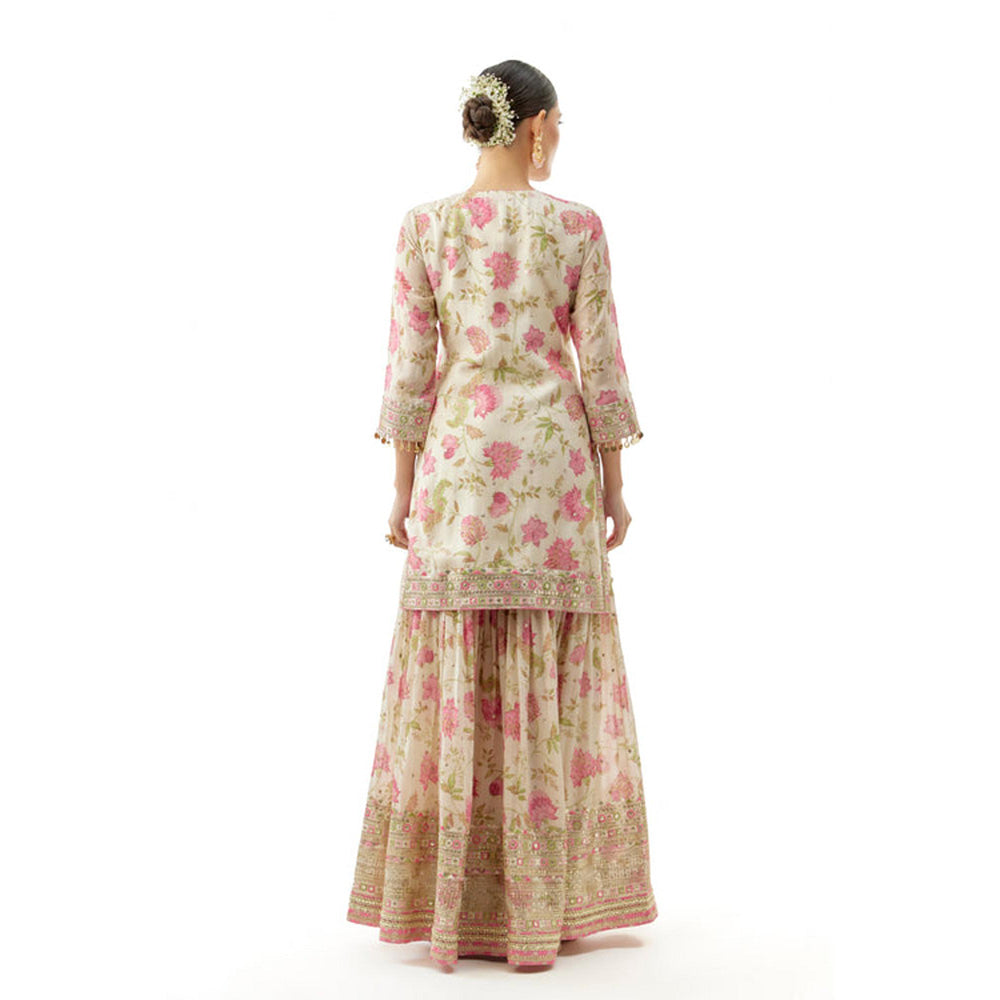 Gopi Vaid Niyati Sharara Set