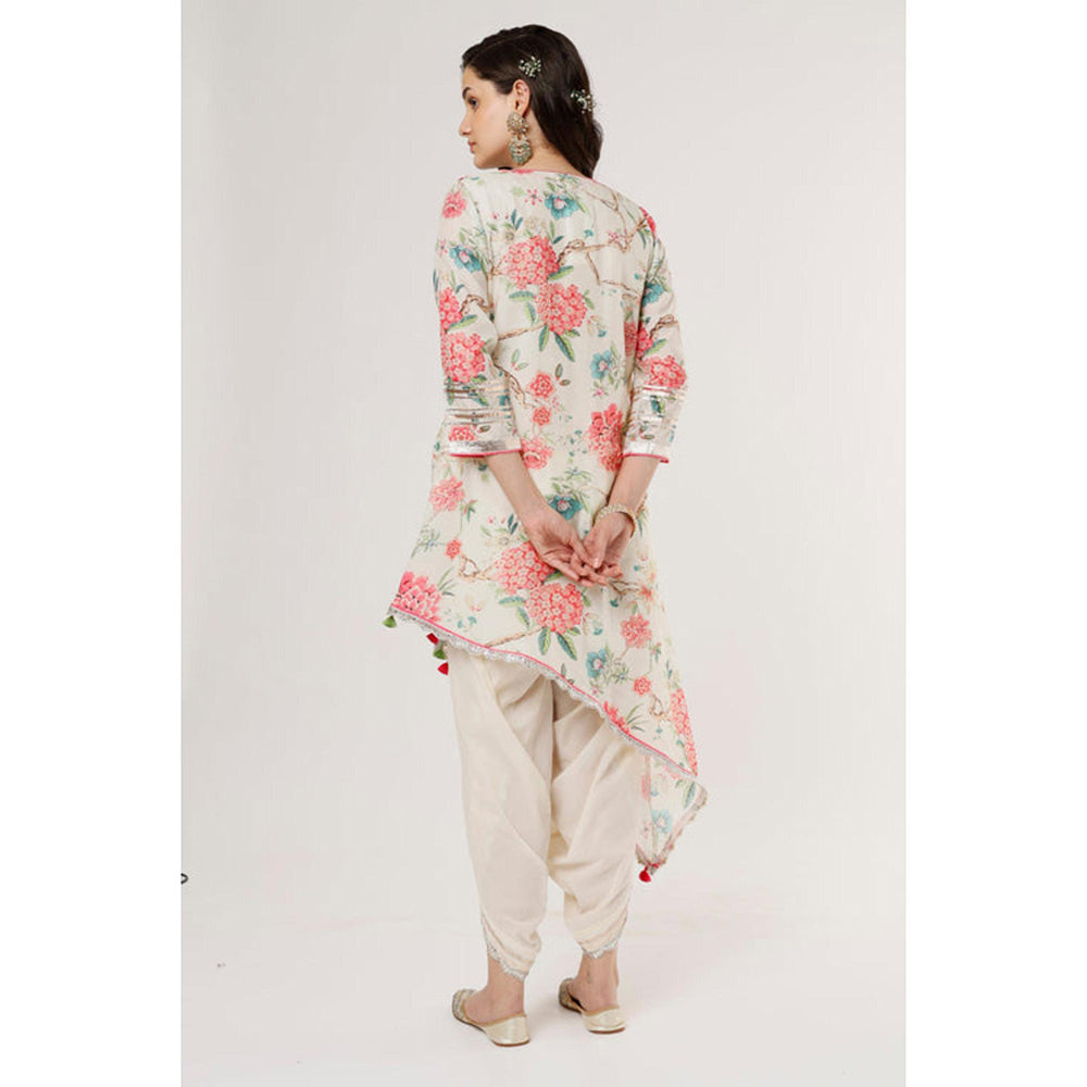 Gopi Vaid Aashna Asymmetrical Dhoti Set