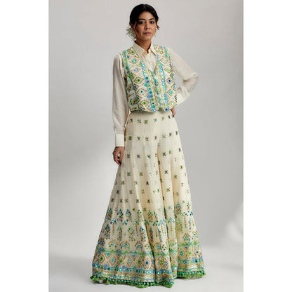 Gopi Vaid Aditi Rao Hydari In Amara Jacket Set with Flared Pants