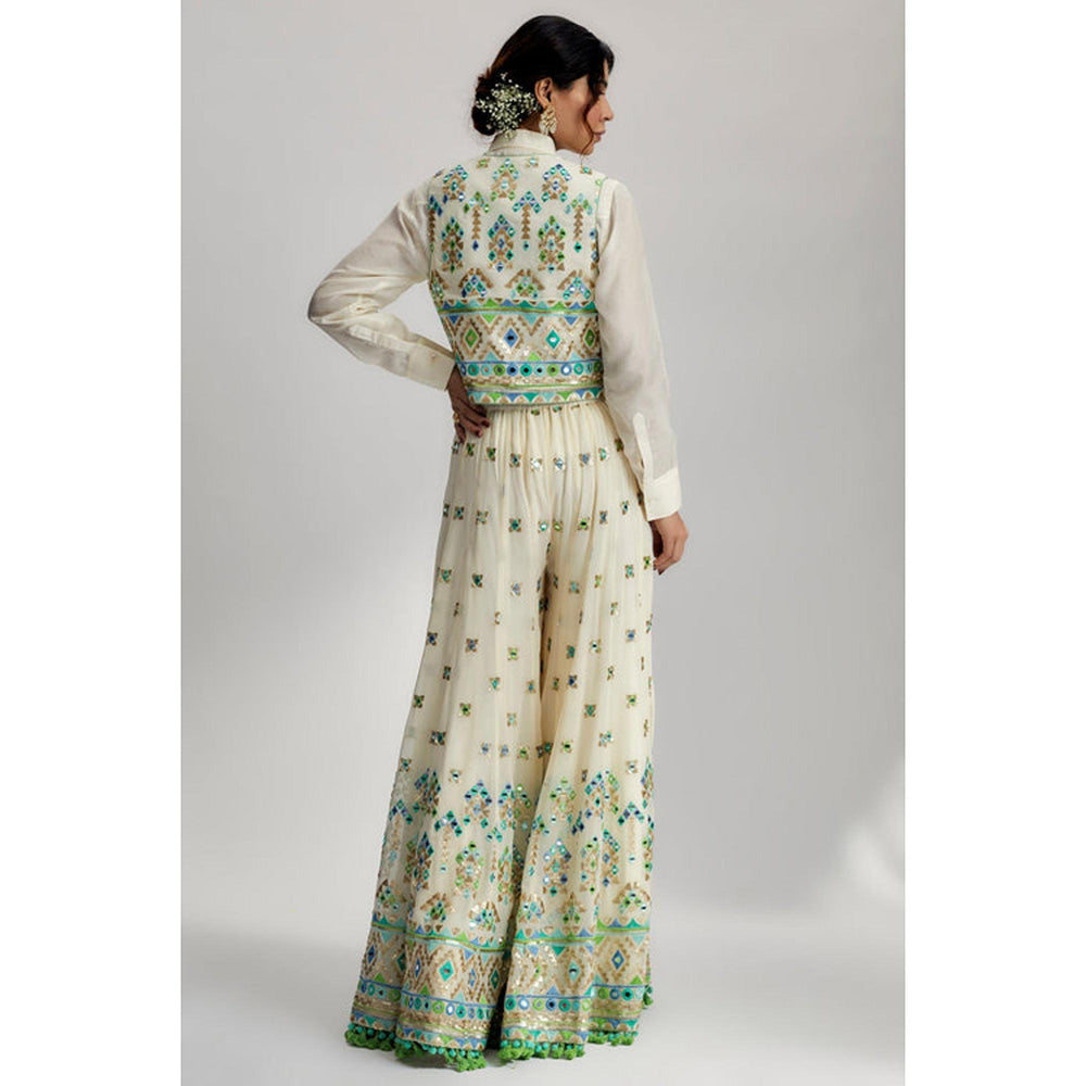 Gopi Vaid Aditi Rao Hydari In Amara Jacket Set with Flared Pants