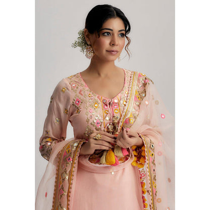 Gopi Vaid Aditi Rao Hydari In Friya Short Kurta Sharara Set