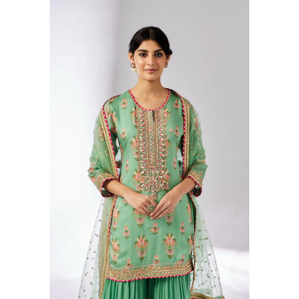 Gopi Vaid Aditi Sharara Set