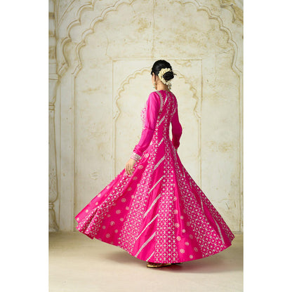 Gopi Vaid Meher Anarkali Set