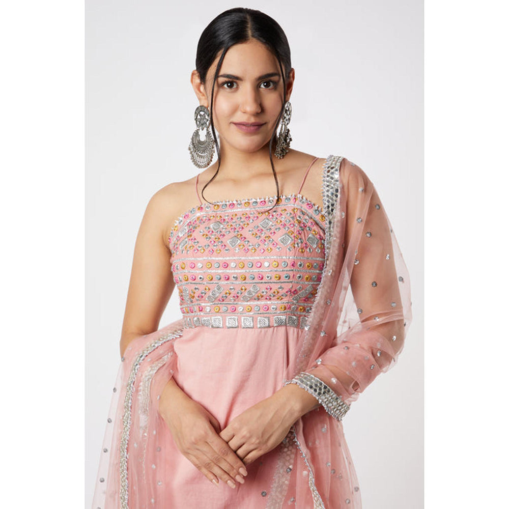 Gopi Vaid Noor Yoke Sharara Set