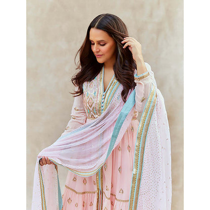 Gopi Vaid Neha Dhupia in Aziza tiered AG set