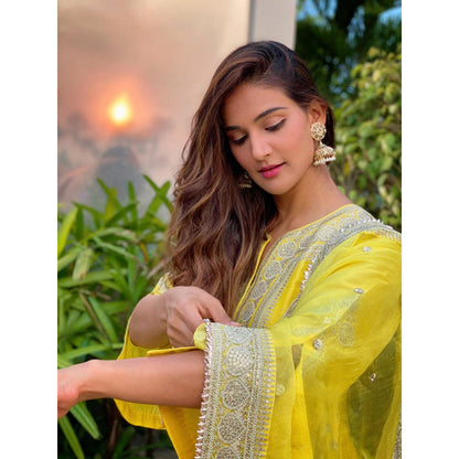 Gopi Vaid Muzzafar Sharara Set - Mukti Mohan