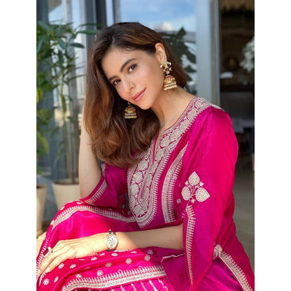 Gopi Vaid Muzzafar Sharara Set-Aamna Sharif