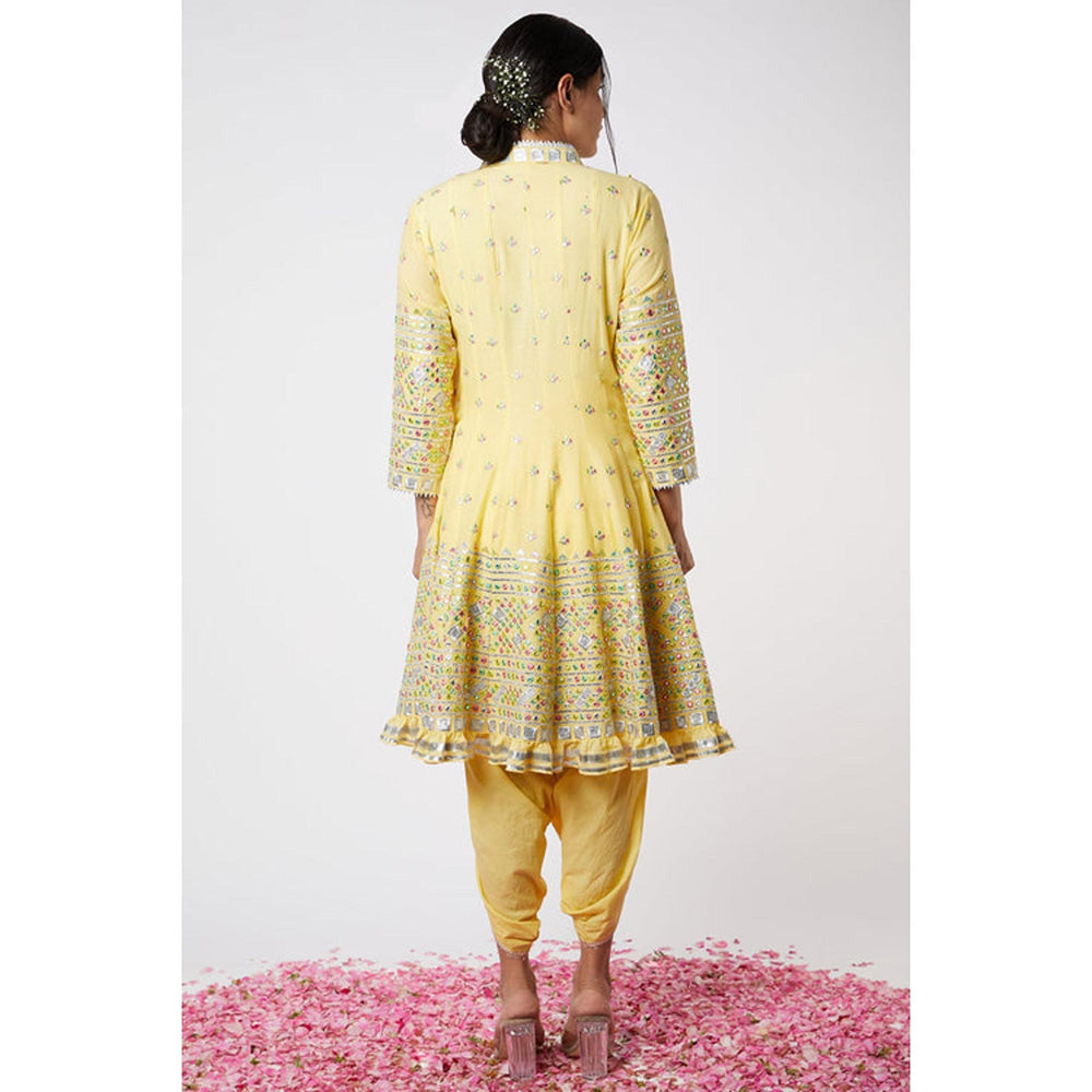 Gopi Vaid Chetna Pandey in Noor AG with Dhoti