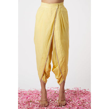 Gopi Vaid Chetna Pandey in Noor AG with Dhoti