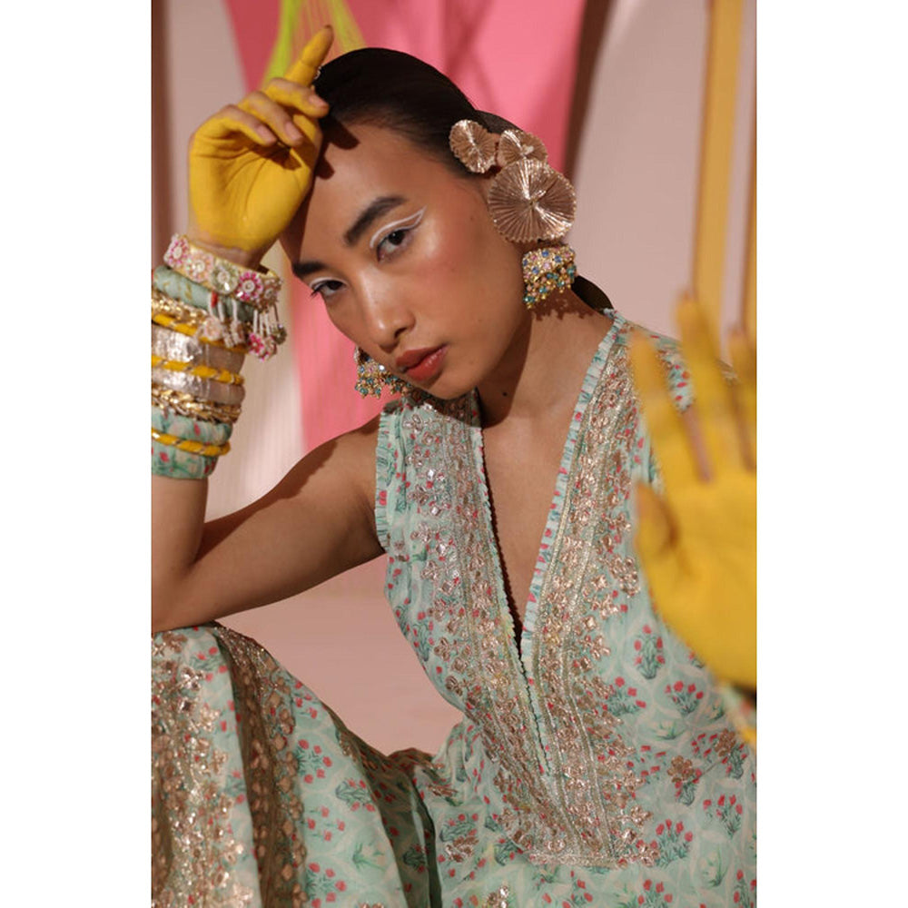 Gopi Vaid Nusrat AG Selvless Dhoti Set