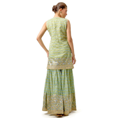 Gopi Vaid Dhruvi Sharara Set