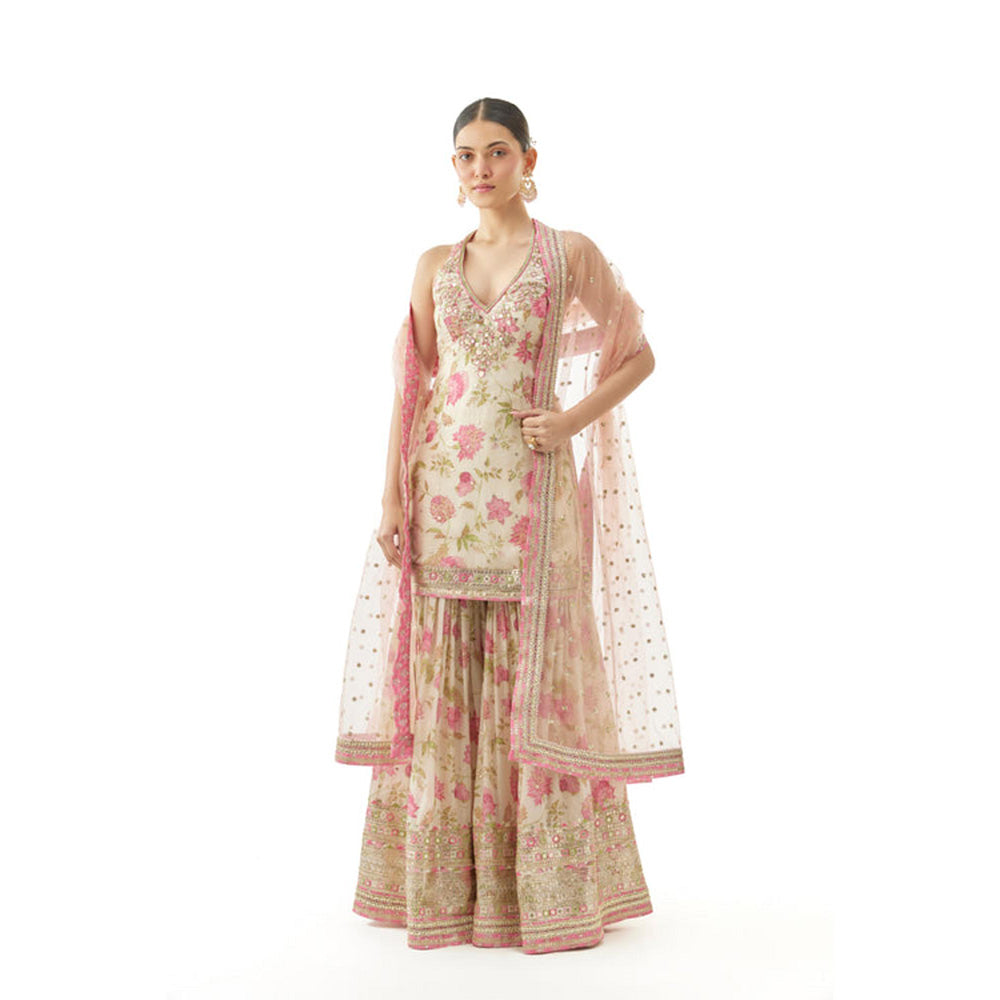 Gopi Vaid Dhvanika Halter Set