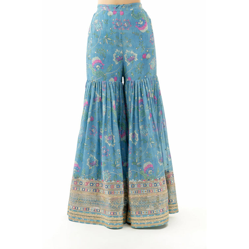 Gopi Vaid Dhvanika Halter Set