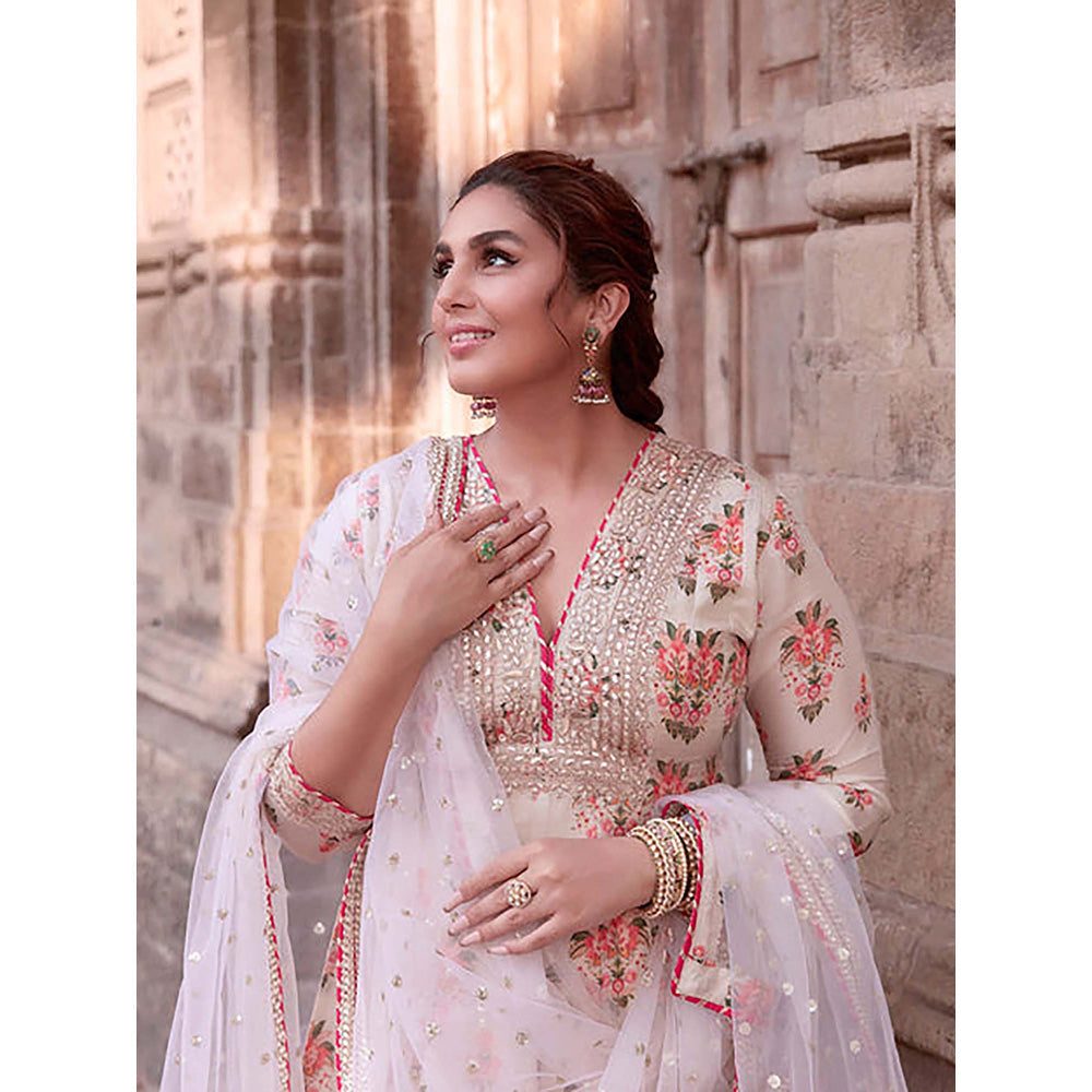 Gopi Vaid Ekta AG Dhoti Set-Huma Qureshi