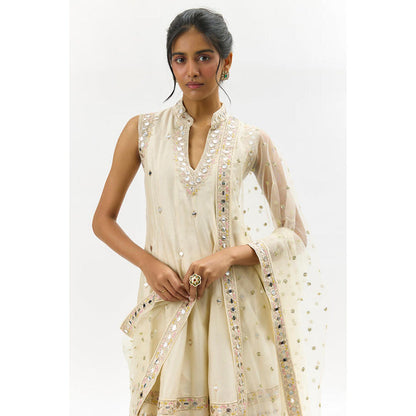 Gopi Vaid Gitashri Dhoti Set
