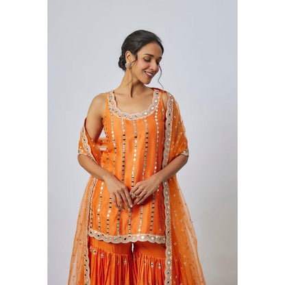 Gopi Vaid Hrida Sharara Set