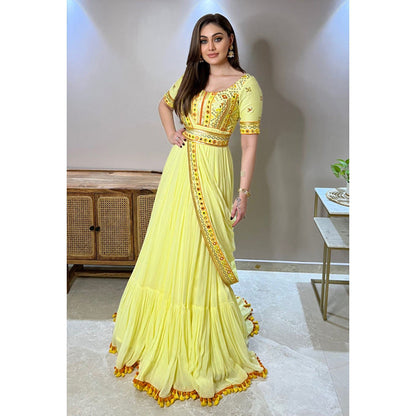 Gopi Vaid Shefali Jariwala In Saree with Stitched Blouse Gown