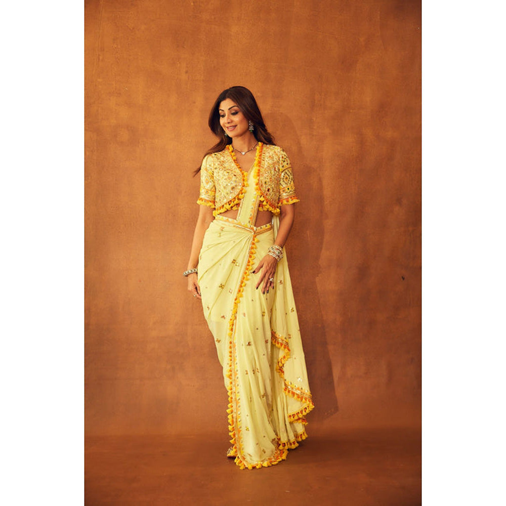 Gopi Vaid Shilpa Shetty Saree with Stitched Blouse and Bandi Jacket