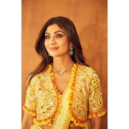Gopi Vaid Shilpa Shetty Saree with Stitched Blouse and Bandi Jacket