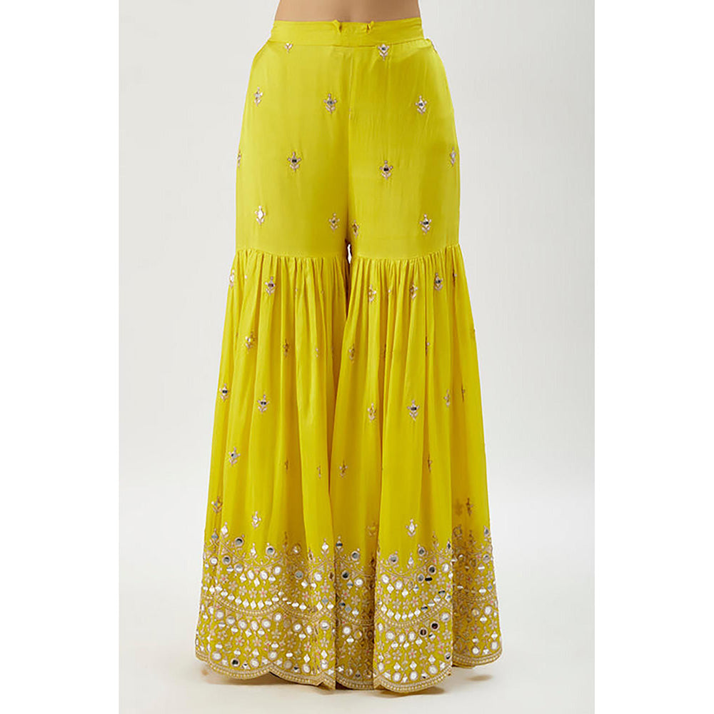 Gopi Vaid Soneera Sharara Set