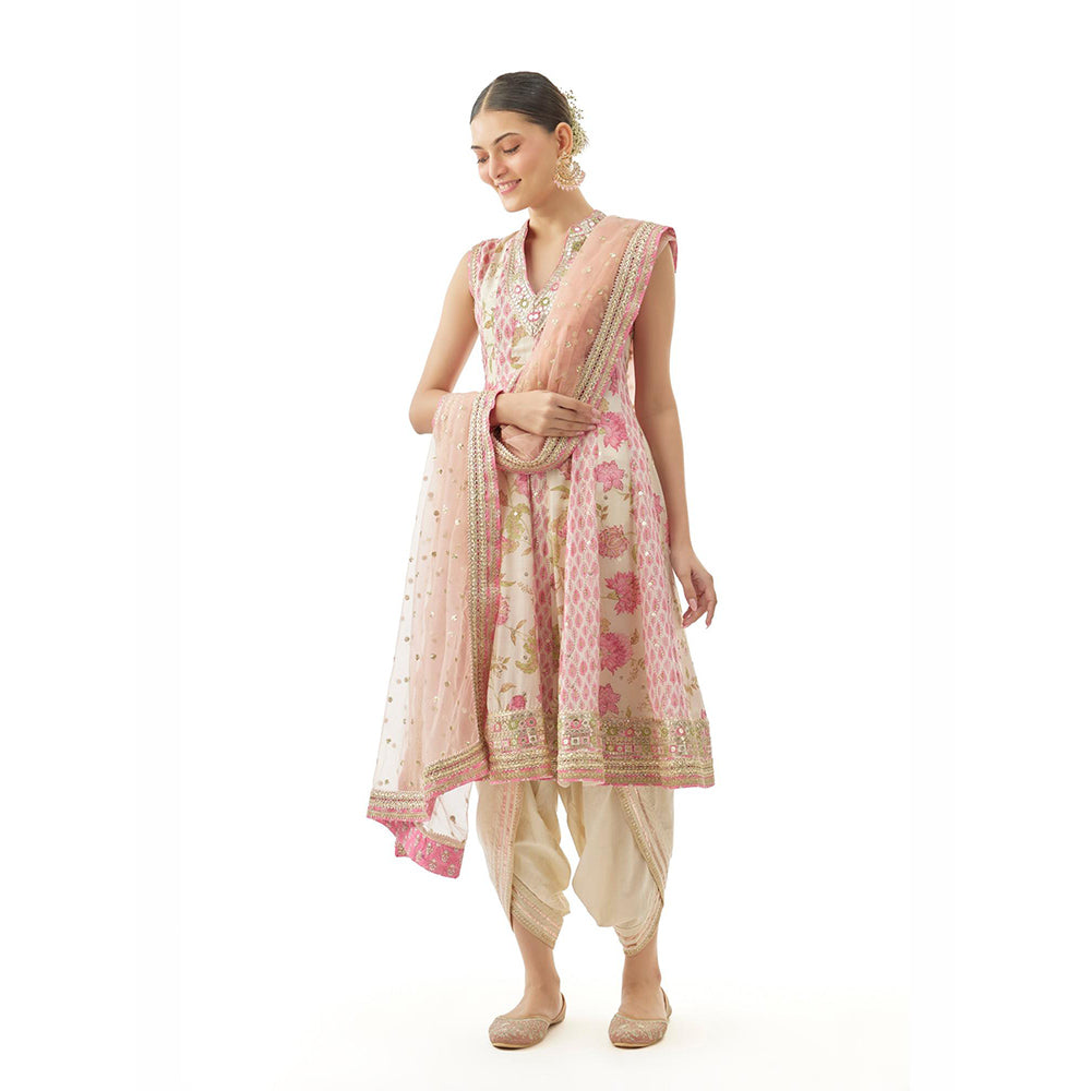Gopi Vaid Ivory Sneha Advani In Smriti Ag Kurta with Dhoti and Dupatta