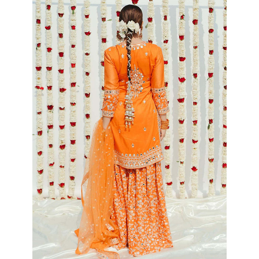 Gopi Vaid Aadhira Sharara Set -Aamna Sharif