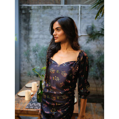 GUAPA Feriha Sweetheart Dress with Asymmetrical Skirt