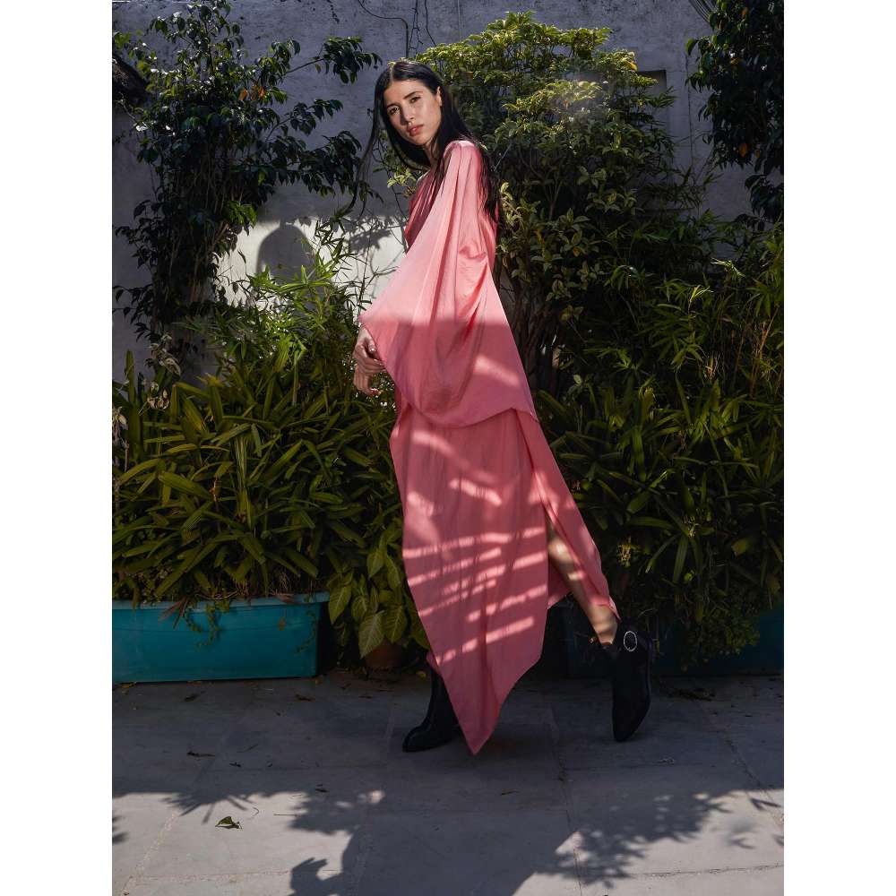 GUAPA Girlfriend Toga - Pink