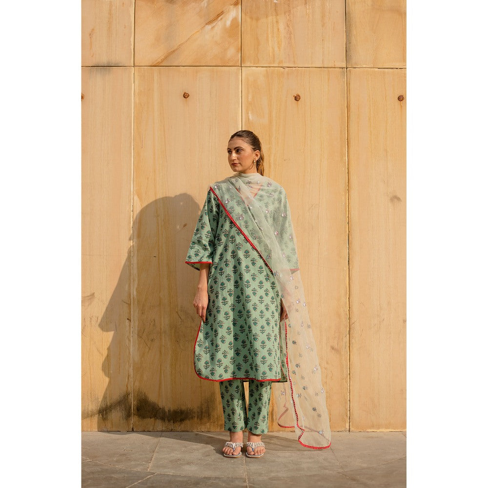 Gulabo Jaipur Noya Green Kurta with Pants & Dupatta (Set of 3)