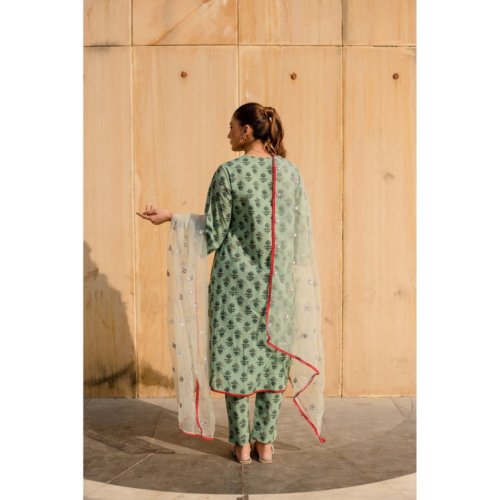 Gulabo Jaipur Noya Green Kurta with Pants & Dupatta (Set of 3)