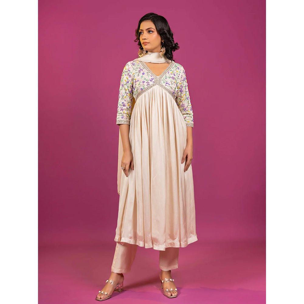 Harleen Kaur Off White Embroidered Kurta with Pant and Dupatta