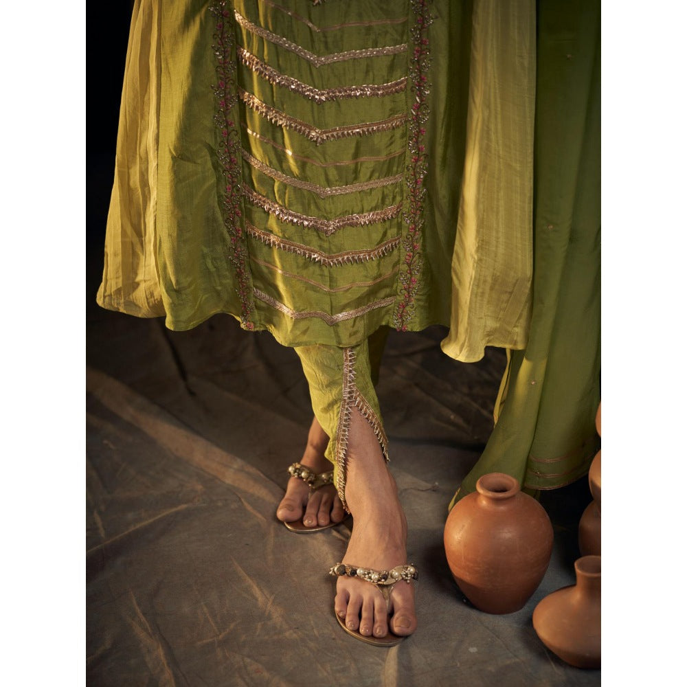 Hirika & Dhruti Green Gotta Kurta with Dhoti and Dupatta (Set of 3)