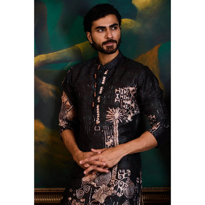 HISTORI Cotton Silk Men Black Geometric Kurta with Churidar