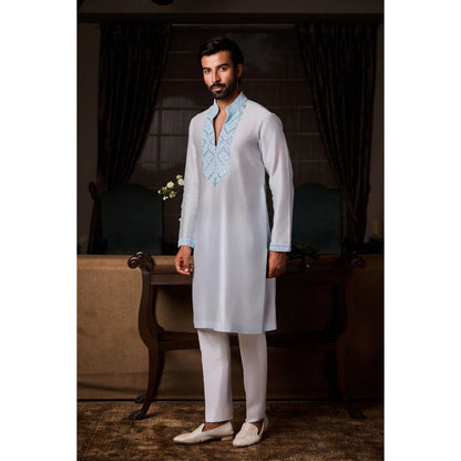 HISTORI Chanderi Silk Men Blue Embroidered Kurta with Trouser