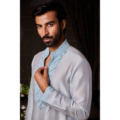 HISTORI Chanderi Silk Men Blue Embroidered Kurta with Trouser