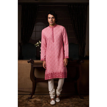 HISTORI Cotton Silk Men Pink Embroidered Kurta with Churidar