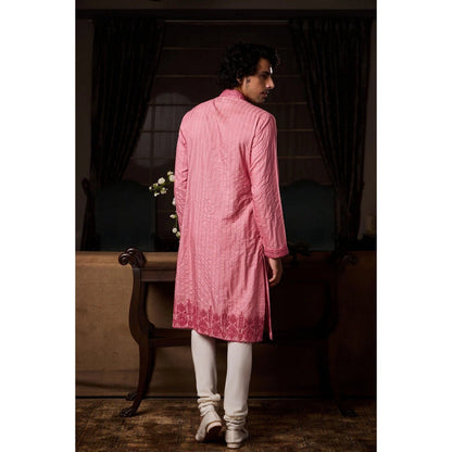 HISTORI Cotton Silk Men Pink Embroidered Kurta with Churidar