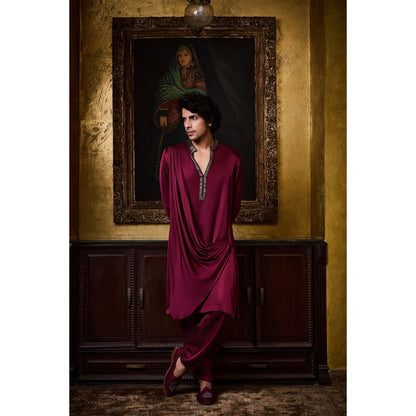 HISTORI Satin Men Burgundy Embellished Kurta with Salwar