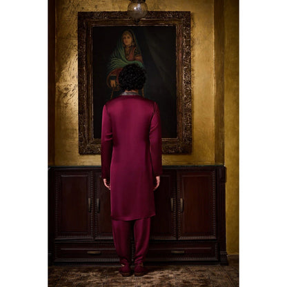 HISTORI Satin Men Burgundy Embellished Kurta with Salwar