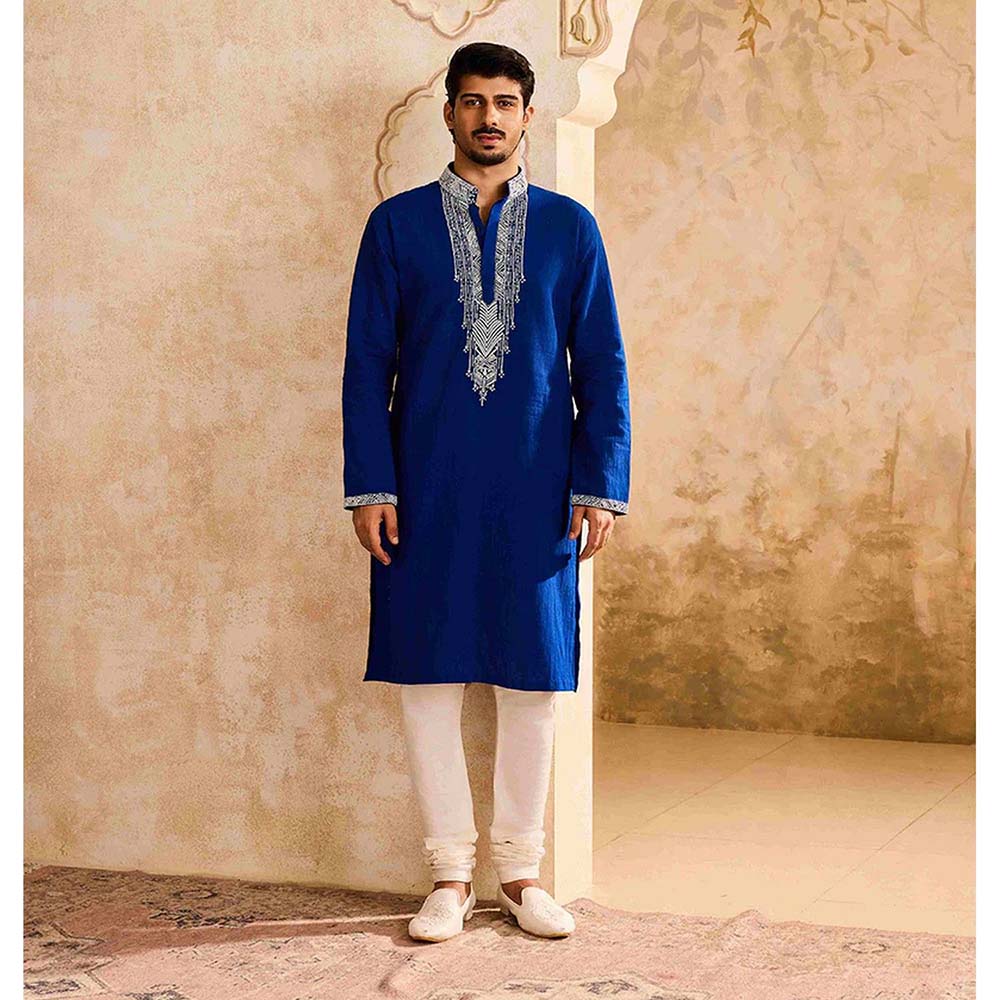 HISTORI Linen Men Blue Embroidered Kurta with Churidar