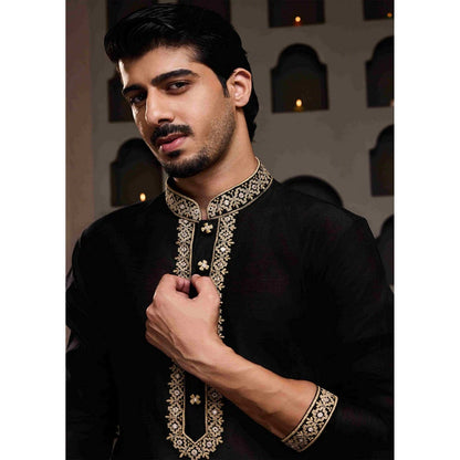 HISTORI Cotton Silk Men Black Embroidered Kurta with Dhoti