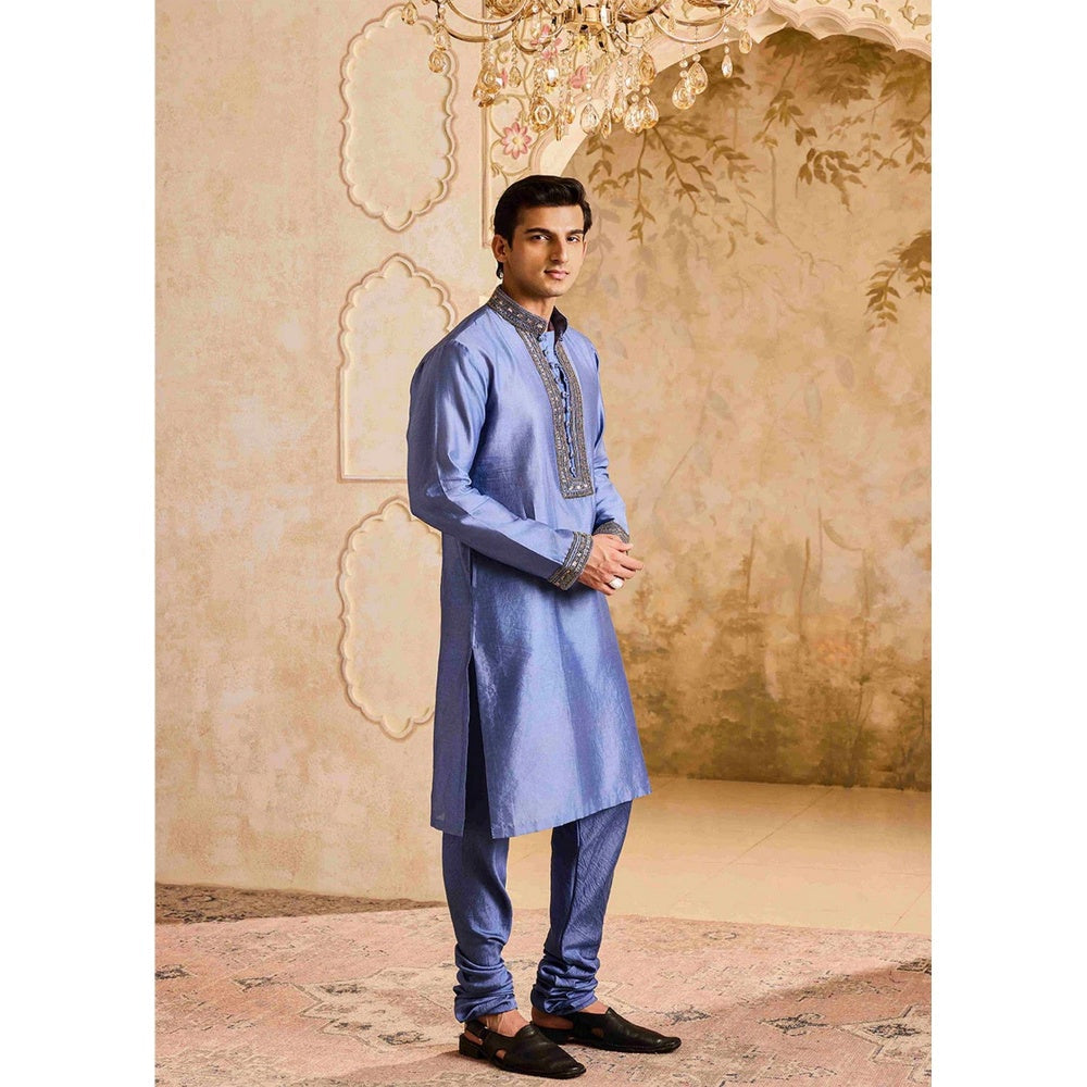 HISTORI Chanderi Men Blue Embellished Kurta with Churidar