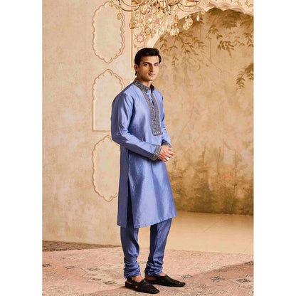 HISTORI Chanderi Men Blue Embellished Kurta with Churidar