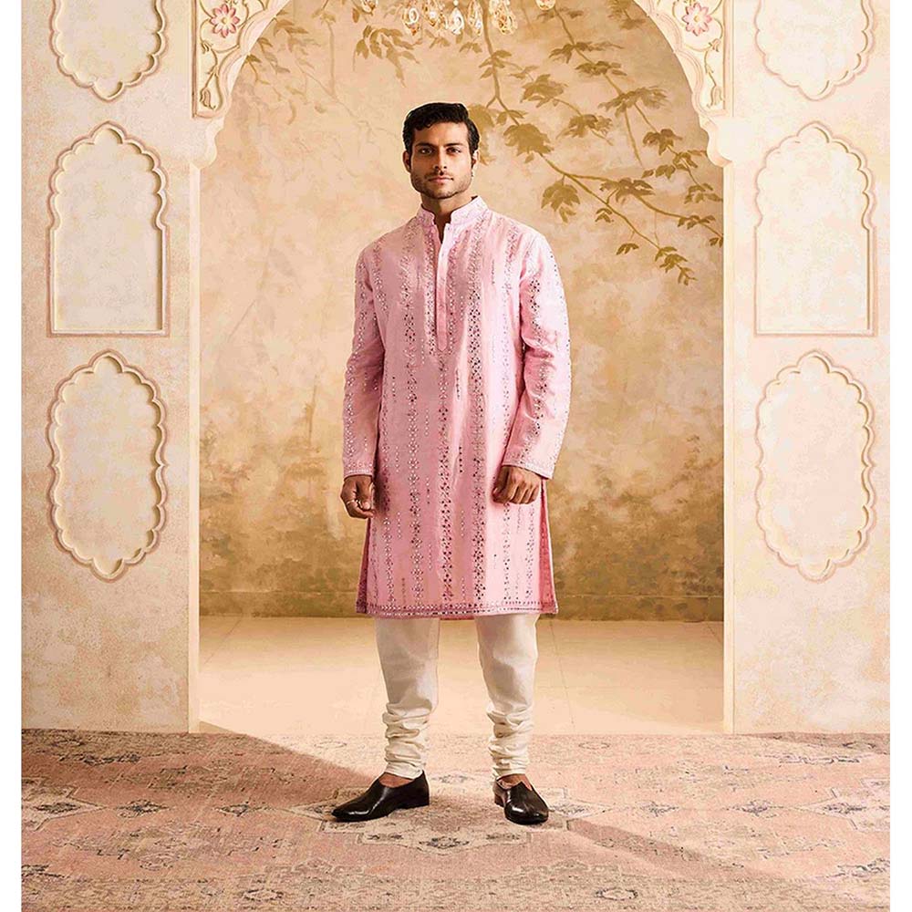 HISTORI Chanderi Men Pink Embroidered Kurta with Churidar