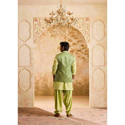HISTORI Green Kurta with Jacket and Salwar